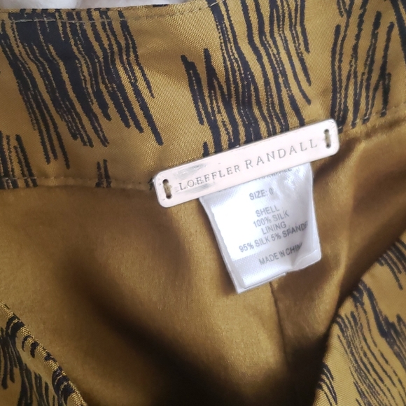 Loeffler Randall silk shorts size 0 - Picture 3 of 7